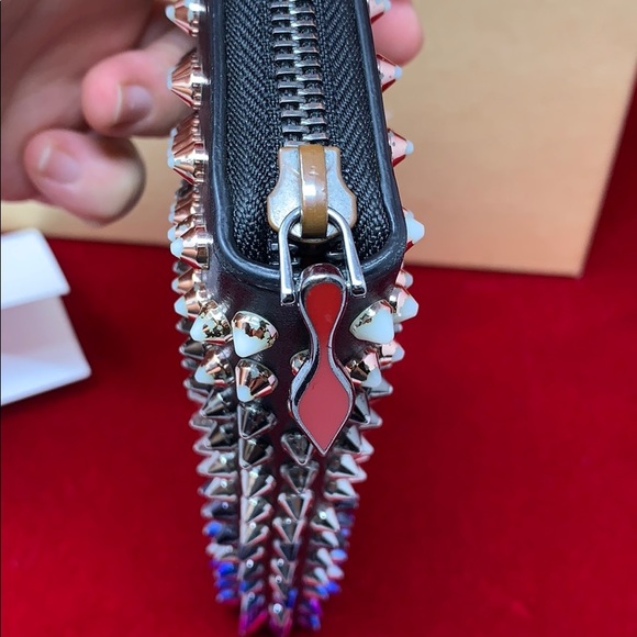 Authentic Christian Louboutin Zippy Wallet Black - Picture 8 of 12